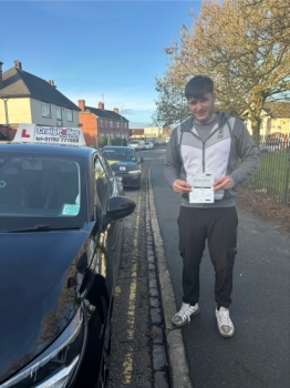 A big congratulations to Kalem Marsh.🥳<br />
Kalem passed his driving test today at Cobridge Driving Test Centre, with just 1 driver fault.<br />
Well done Kalem safe driving from all at Craig Polles Instructor Training and Driving School. 🙂🚗<br />
Driving instructor-Anita Pepper
