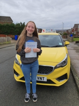 A big congratulations to Shannon Viggers, who passed her driving test today at her First attempt and with just 1 driver fault.Well done Shannon- safe driving from all at Craig Polles Instructor Training and Driving School. 🙂🚗Instructor-Paul Lees