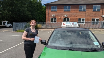 A big congratulations to Meredith Lee. Meredith passed her driving test today at Newcastle Driving Test Centre, with just 2 driver faults. Well done Meredith- safe driving from all at Craig Polles Instructor Training and Driving School. 🙂🚗Driving instructor-Jamie Less
